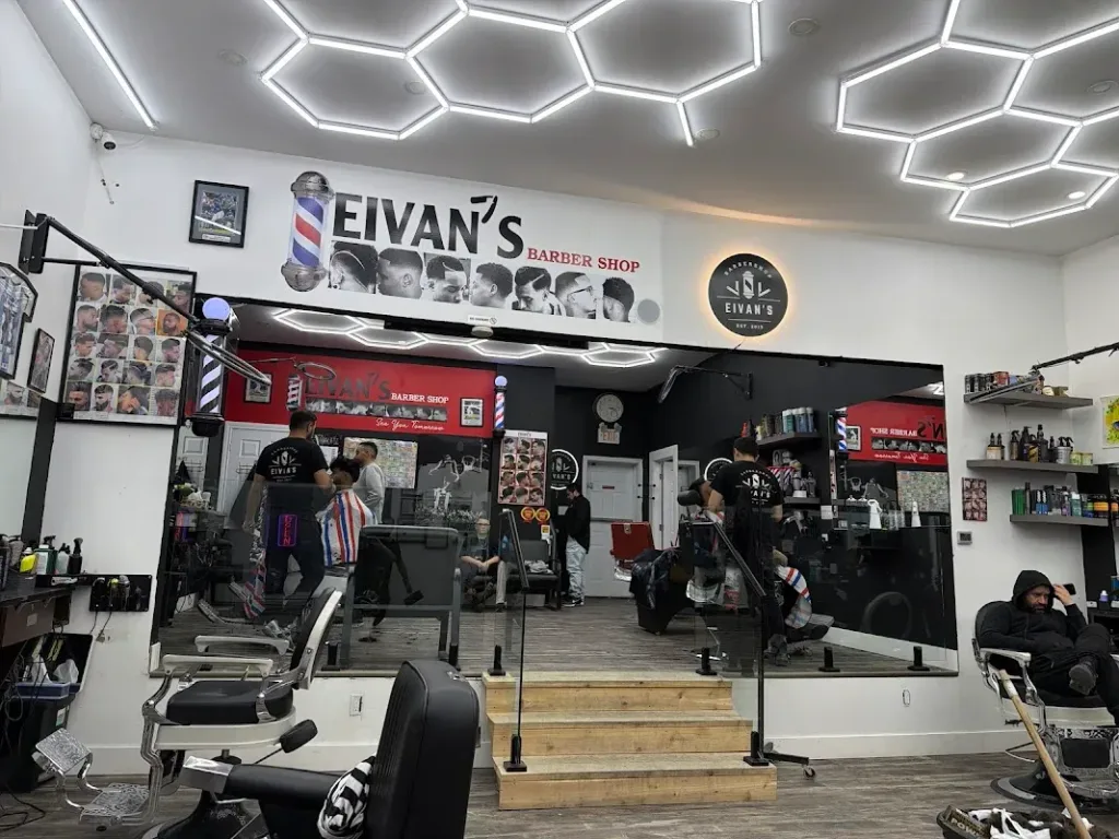 Eivans Barbershop — Barber shop in London